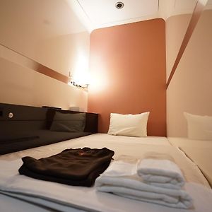 Standaard Capsulehotel Alleen voor Mannen